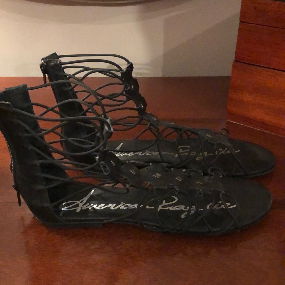 Sandals - Picture 3 of 3